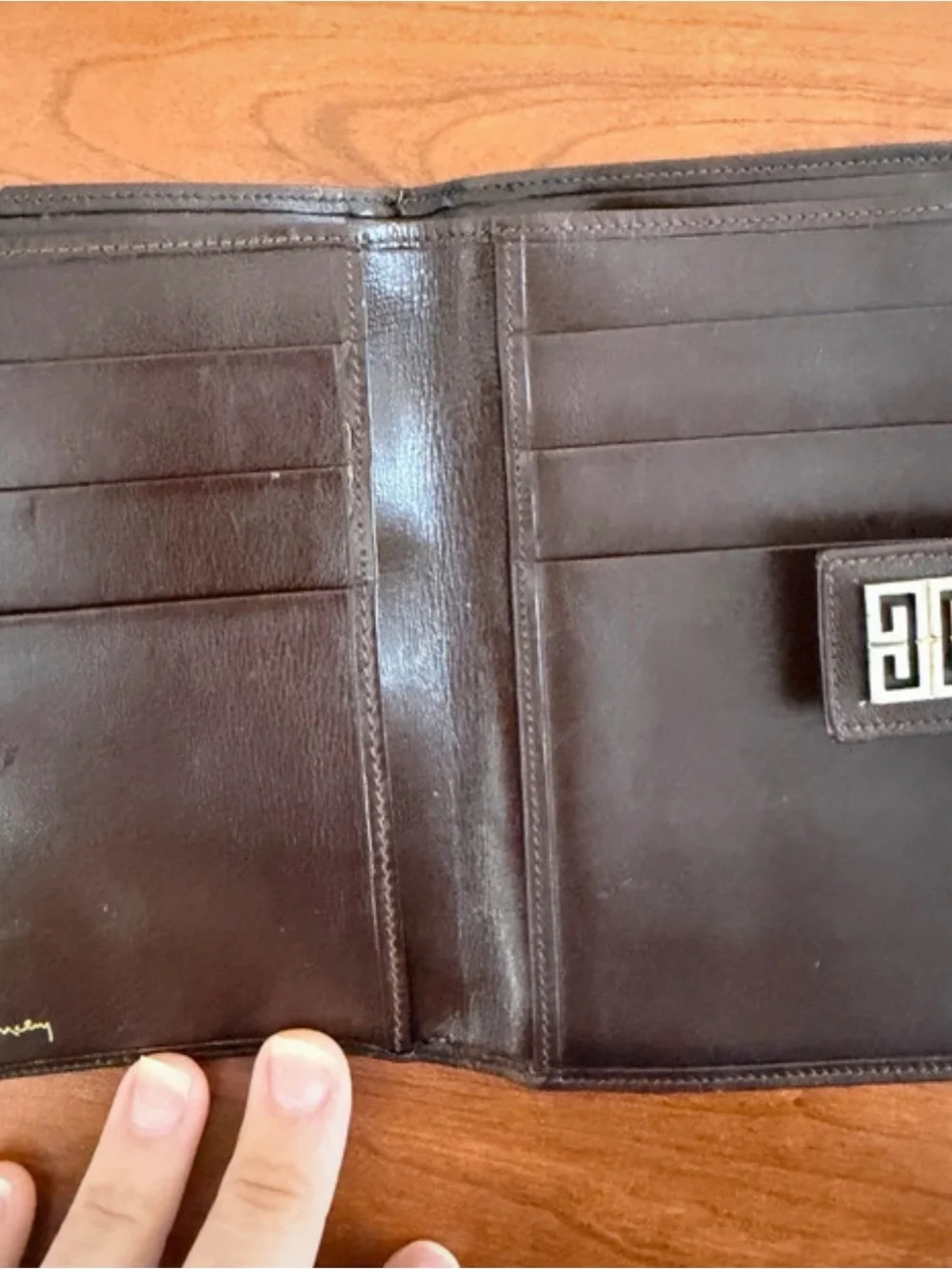 Vintage Givenchy 4G Logo Leather Bifold Wallet – Brown